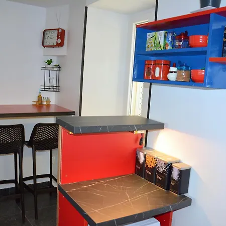 Montenegro Backpackers 2*